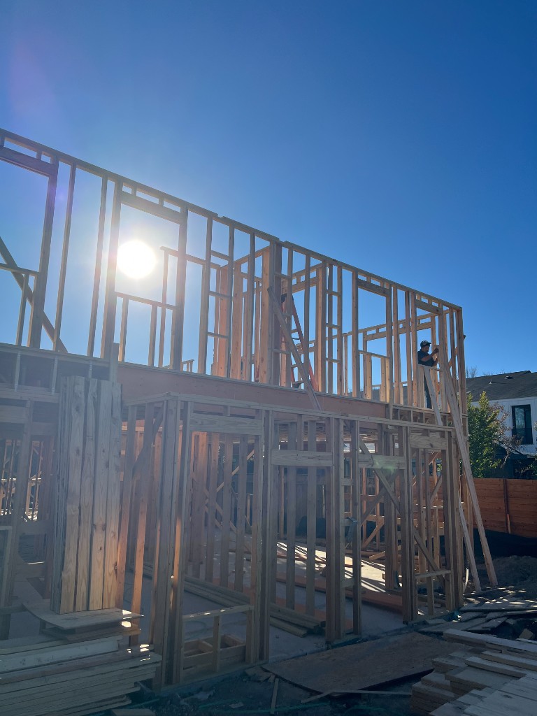 Unicus Construction crew on a Central Texas jobsite